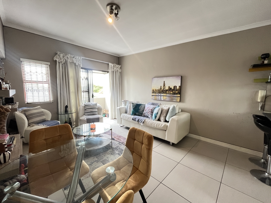2 Bedroom Property for Sale in Parklands Western Cape